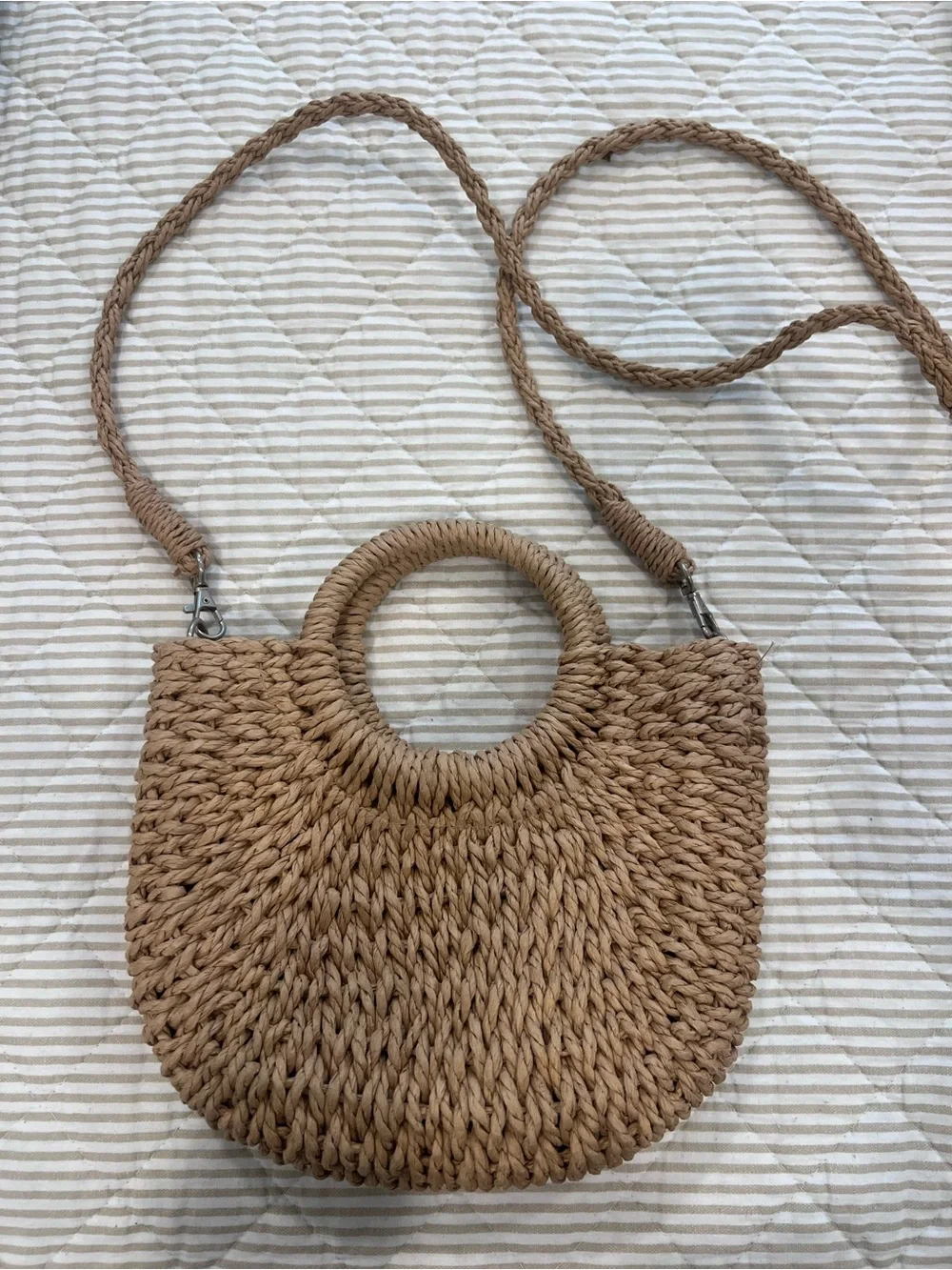 Woven Straw Crossbody Bag in Natural Tan with Detachable Strap - Picture 1 of 2